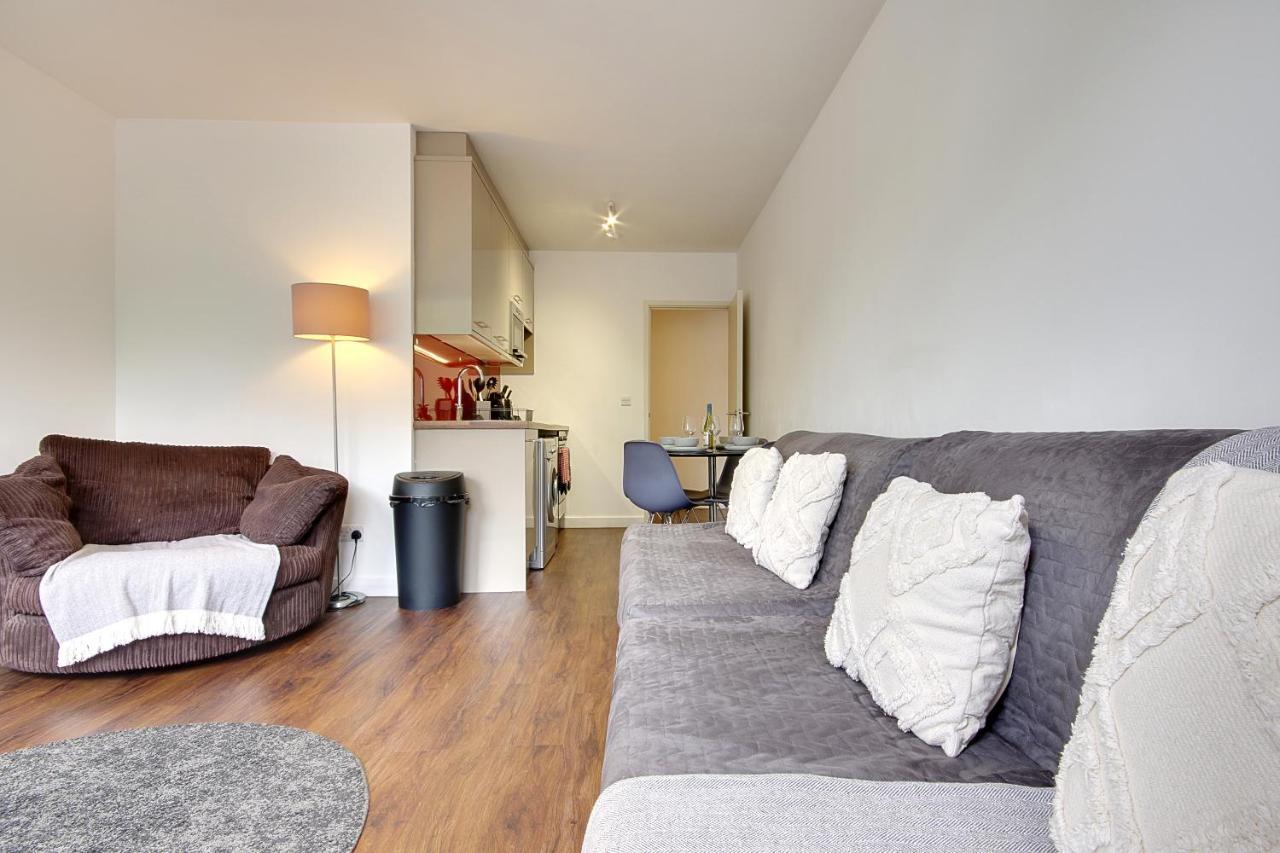 Hill House Holiday Apartments Борнмут Экстерьер фото