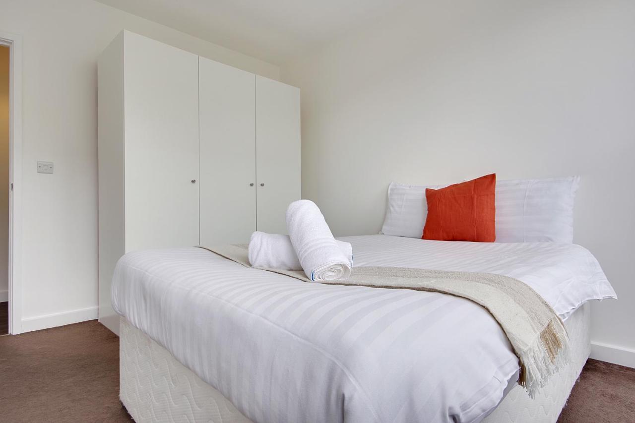 Hill House Holiday Apartments Борнмут Экстерьер фото